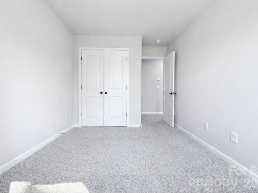 3110 Aberleaf Lane, Charlotte, NC 28227.  MLS# CAR4401558, YatesRealty ID 11910. 