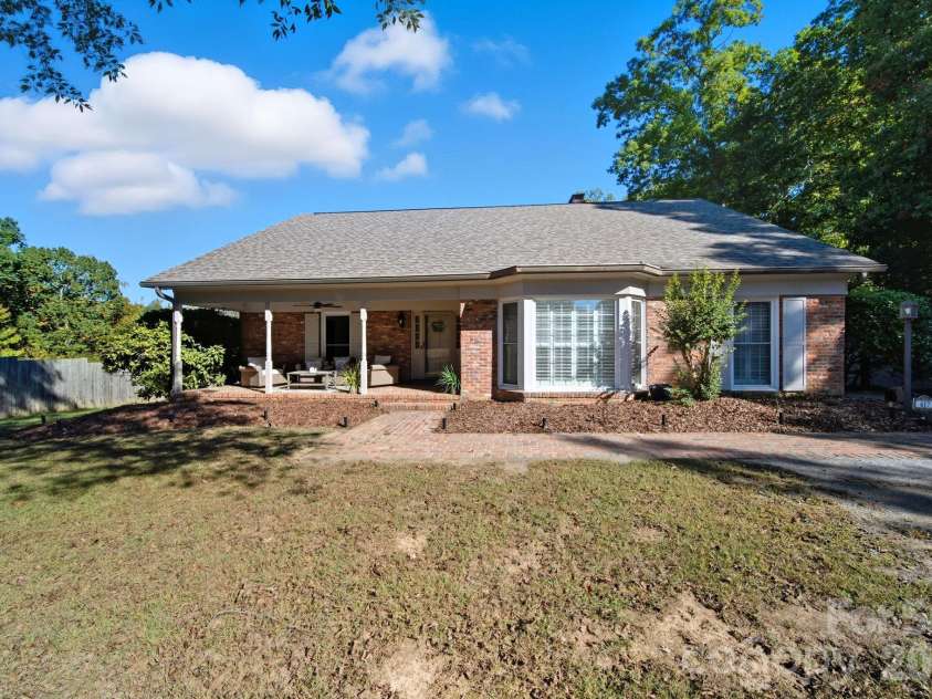 417 Park Ridge Road, Albemarle, NC 28001.  MLS# CAR4365885, YatesRealty ID 11915. 