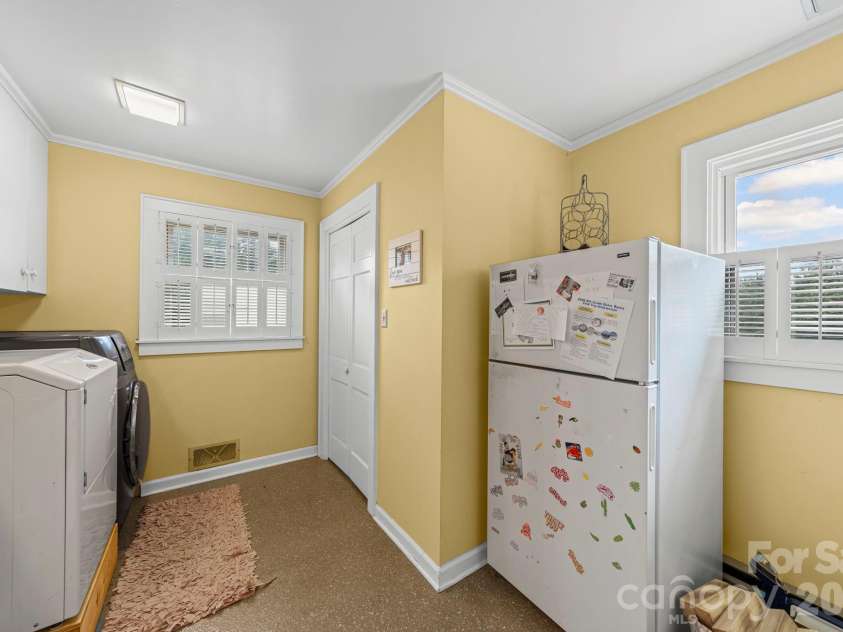 417 Park Ridge Road, Albemarle, NC 28001.  MLS# CAR4365885, YatesRealty ID 11915. 