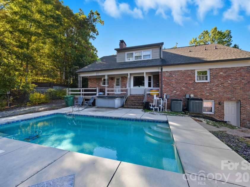 417 Park Ridge Road, Albemarle, NC 28001.  MLS# CAR4365885, YatesRealty ID 11915. 