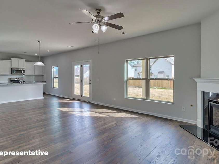 820 Candy Drive, Statesville, NC 28677.  MLS# CAR4257127, YatesRealty ID 11916. 