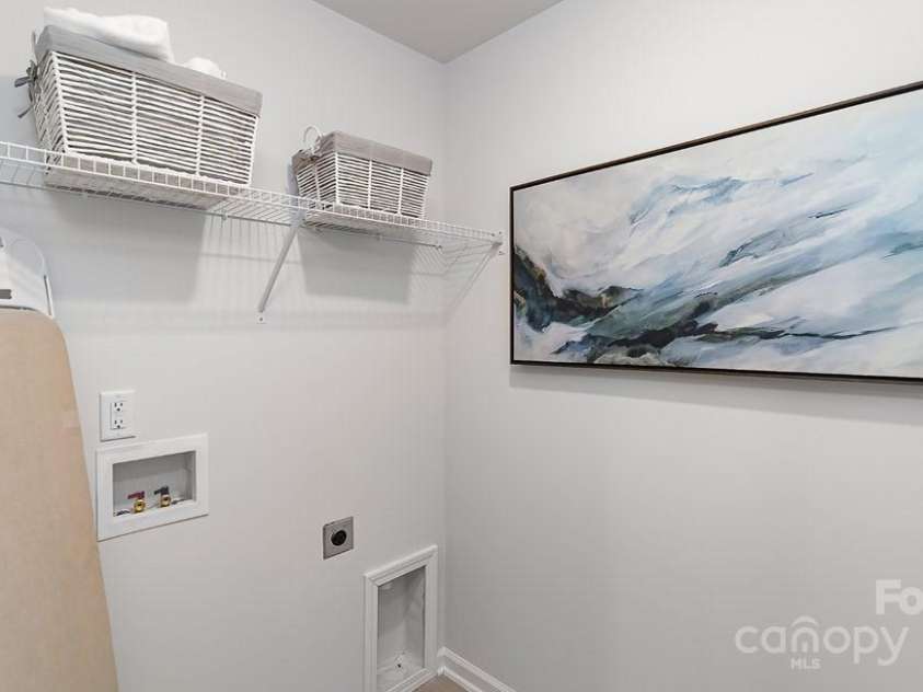 105 Rustling Waters Drive, Mooresville, NC 28117.  MLS# CAR4256003, YatesRealty ID 11919. 