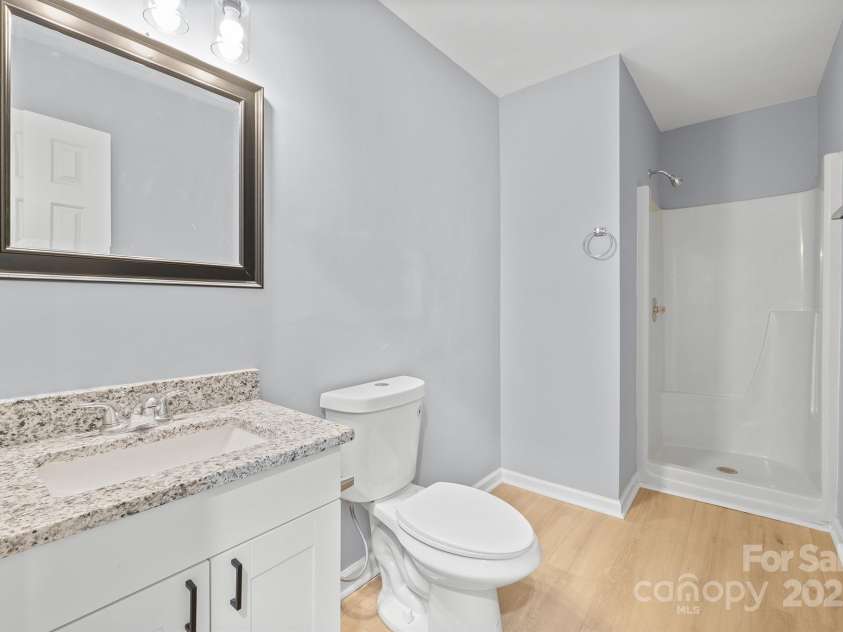 8733 Canter Post Drive, Charlotte, NC 28216.  MLS# CAR4227157, YatesRealty ID 1192. 