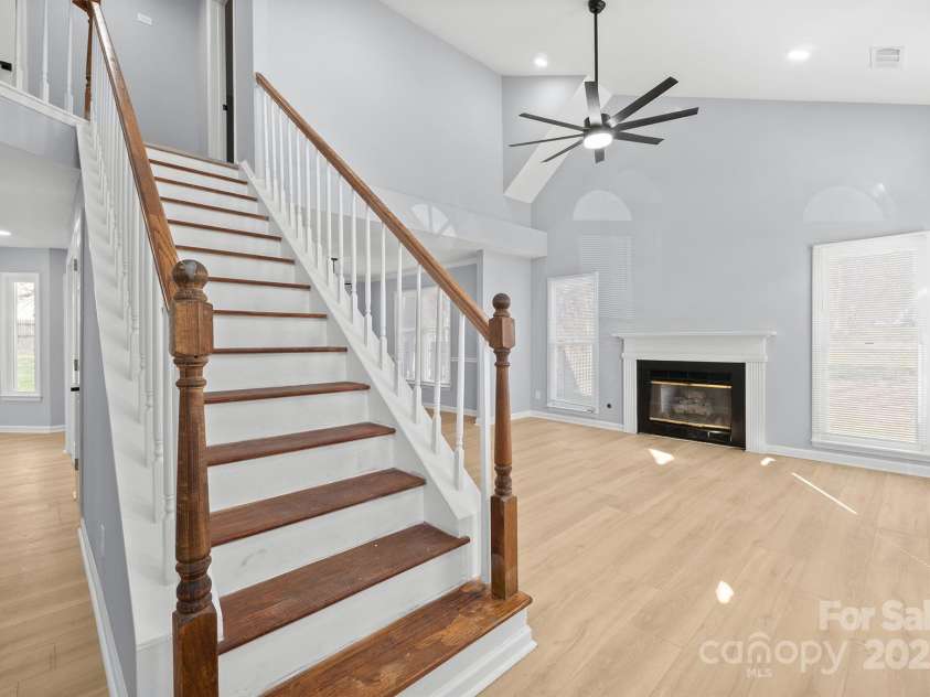 8733 Canter Post Drive, Charlotte, NC 28216.  MLS# CAR4227157, YatesRealty ID 1192. 