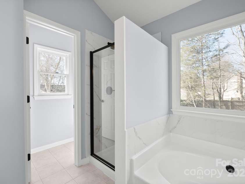 8733 Canter Post Drive, Charlotte, NC 28216.  MLS# CAR4227157, YatesRealty ID 1192. 