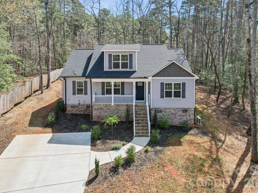 292 Manchester Road, Mount Gilead, NC 27306.  MLS# CAR4340481, YatesRealty ID 11920. 