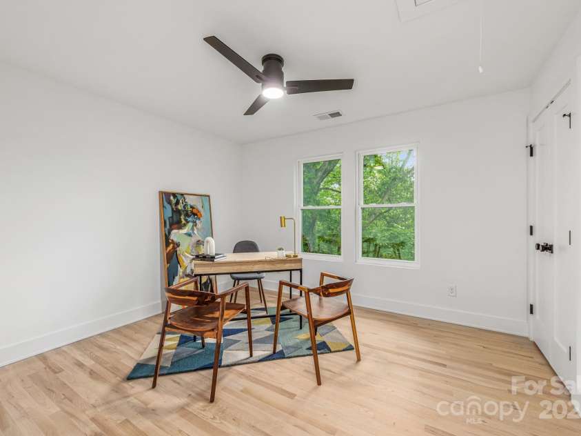 1847 Vinton Street, Charlotte, NC 28216.  MLS# CAR4251133, YatesRealty ID 11921. 