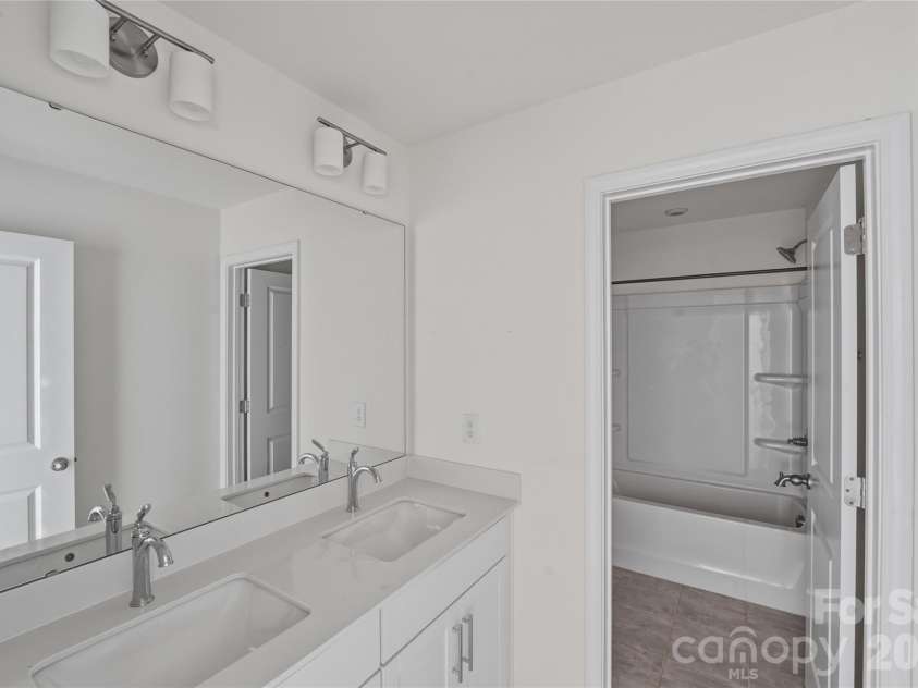 284 Supernova Drive, York, SC 29745.  MLS# CAR4369105, YatesRealty ID 11923. 