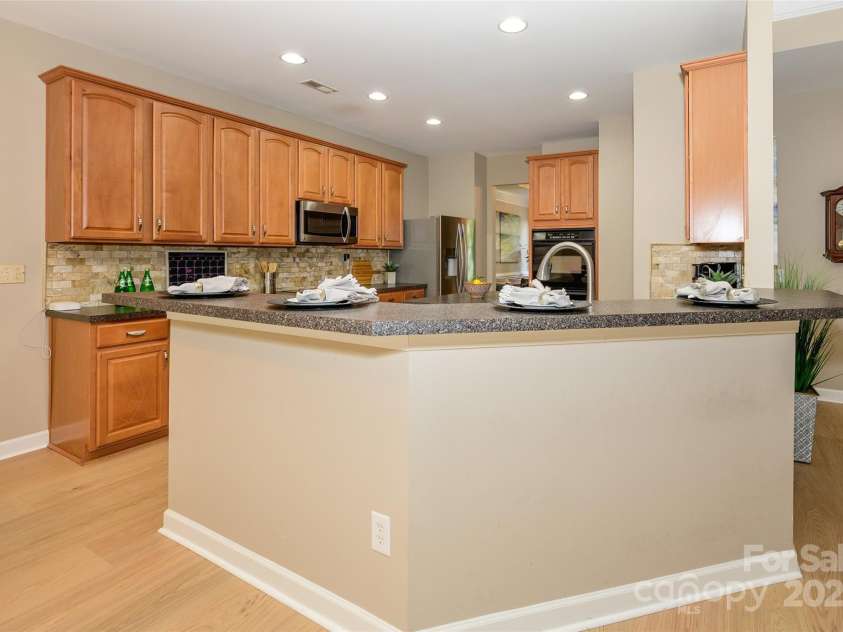 9618 Belloak Lane, Waxhaw, NC 28173.  MLS# CAR4200379, YatesRealty ID 11923. 