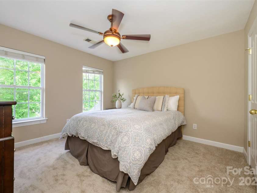 9618 Belloak Lane, Waxhaw, NC 28173.  MLS# CAR4200379, YatesRealty ID 11923. Upper Level - Bedroom #2