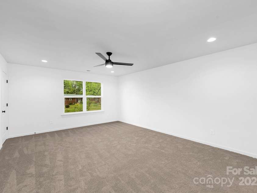 13114 Blacksmith Court, Matthews, NC 28105.  MLS# CAR4207550, YatesRealty ID 11924. 