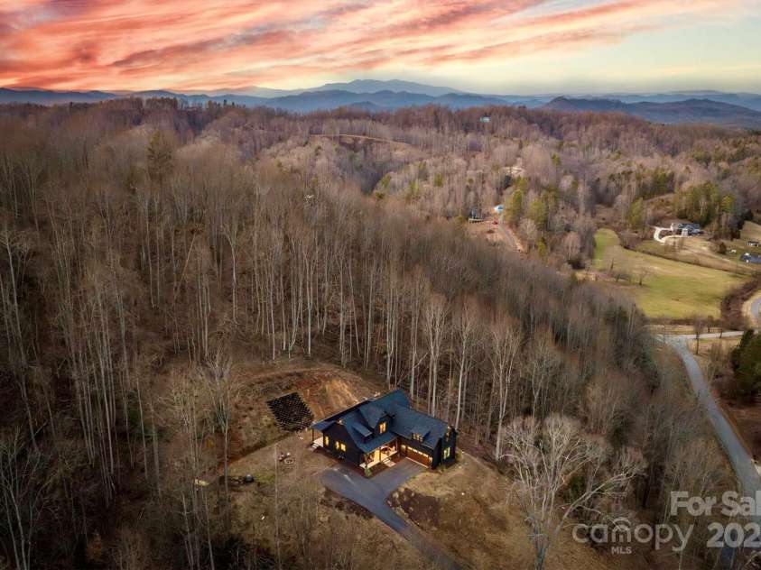 1165 Red Cedar Way, Lenoir, NC 28645.  MLS# CAR4218070, YatesRealty ID 11925. 