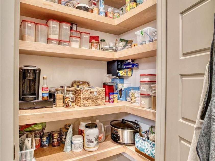 1165 Red Cedar Way, Lenoir, NC 28645.  MLS# CAR4218070, YatesRealty ID 11925. 