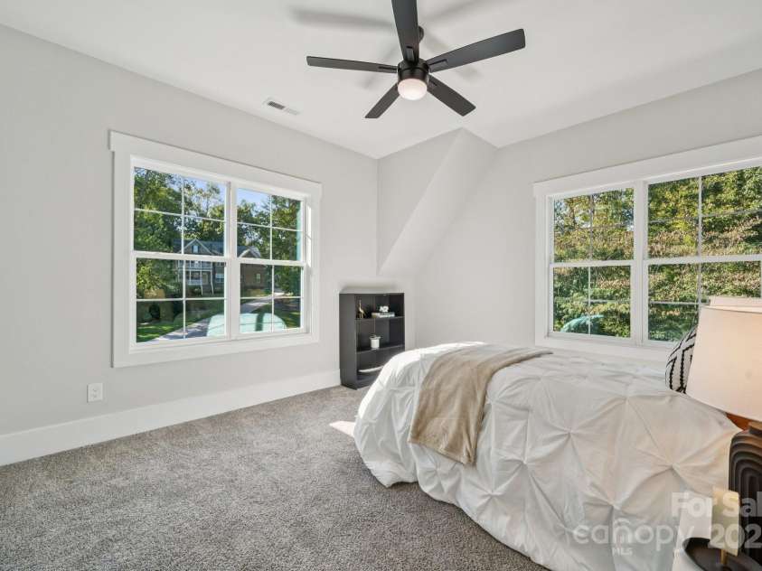 268 Laurel Crest Drive, Kannapolis, NC 28081.  MLS# CAR4291992, YatesRealty ID 11925. Second Guest Bedroom