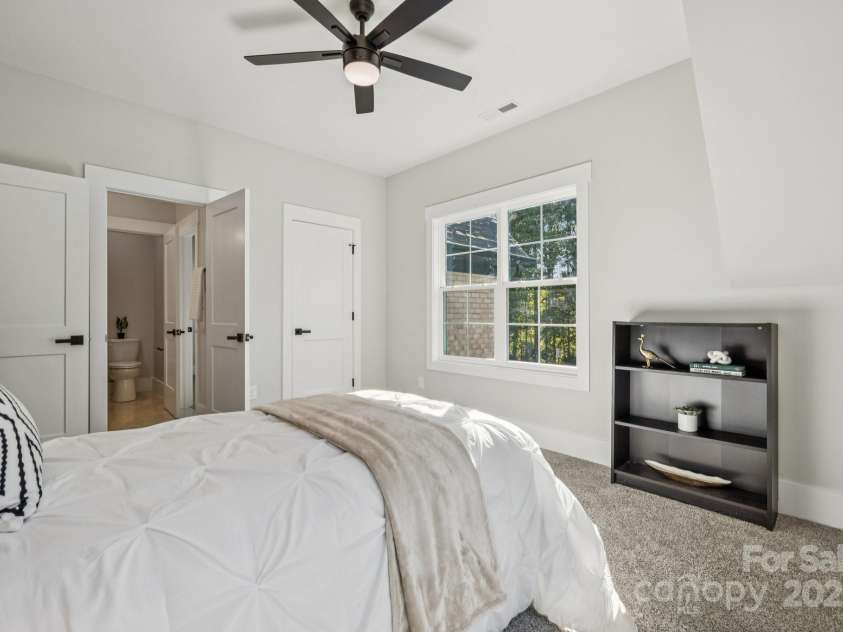 268 Laurel Crest Drive, Kannapolis, NC 28081.  MLS# CAR4291992, YatesRealty ID 11925. Second Guest Bedroom