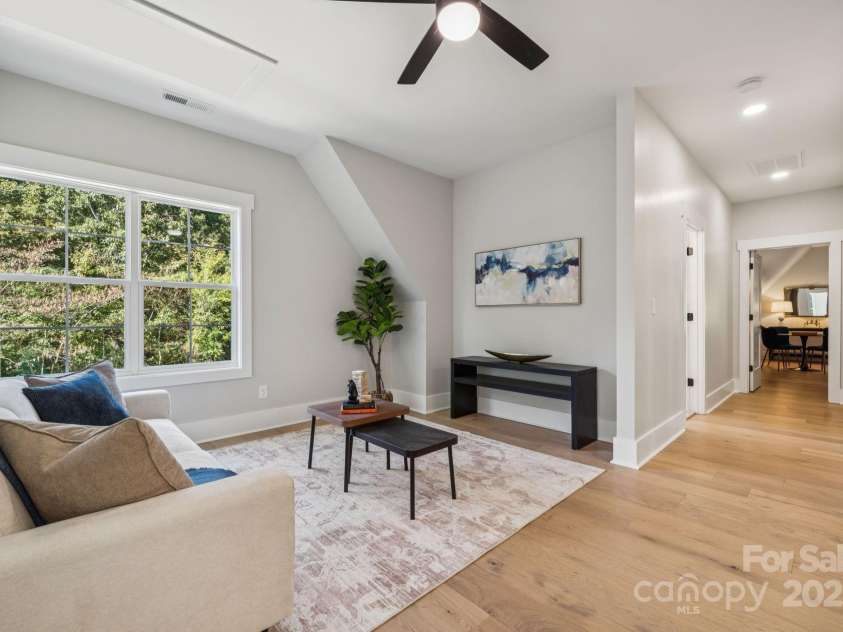 268 Laurel Crest Drive, Kannapolis, NC 28081.  MLS# CAR4291992, YatesRealty ID 11925. Upstairs Loft Area