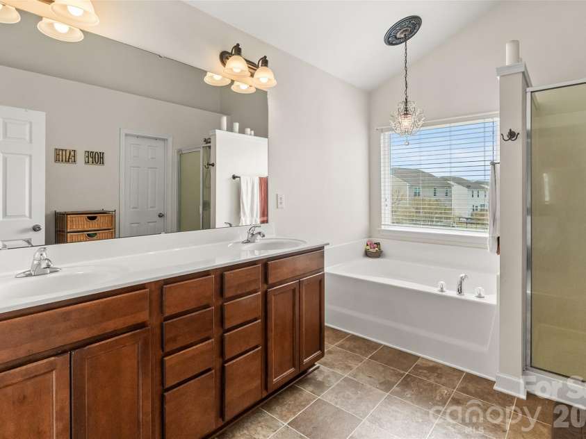 4037 Wolf Trap Way, Rock Hill, SC 29732.  MLS# CAR4365013, YatesRealty ID 11928. 