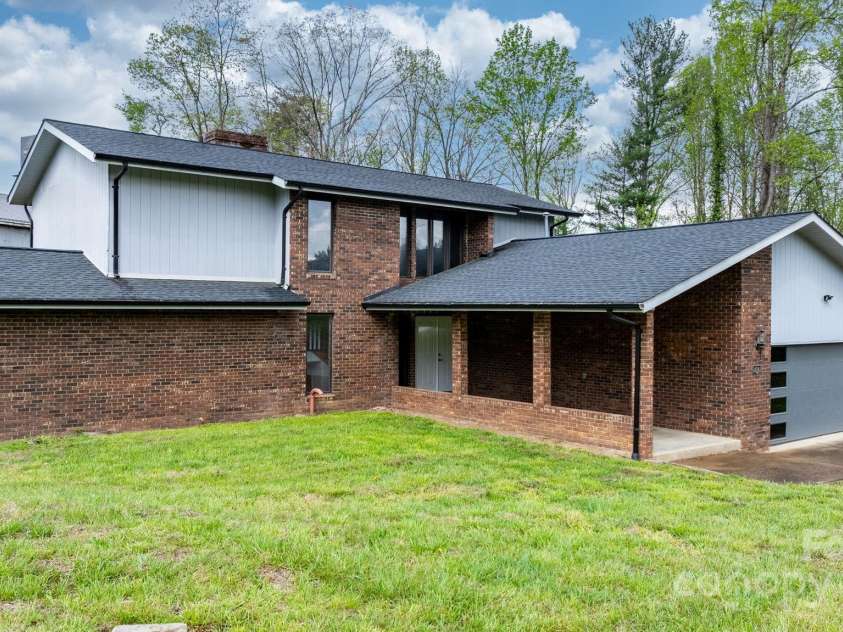 4101 Quarry Estates Road, Hudson, NC 28638.  MLS# CAR4246650, YatesRealty ID 11928. 