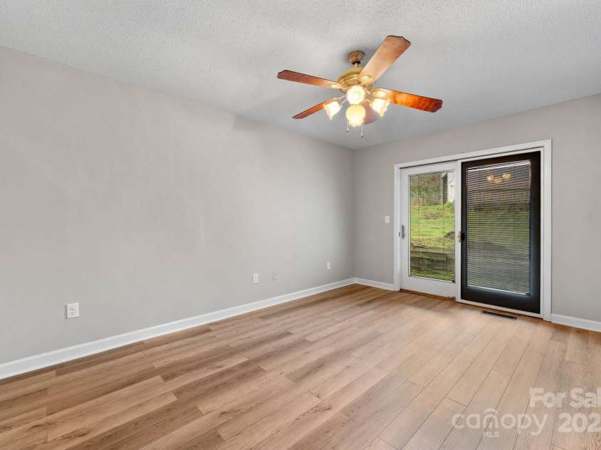 4101 Quarry Estates Road, Hudson, NC 28638.  MLS# CAR4246650, YatesRealty ID 11928. 