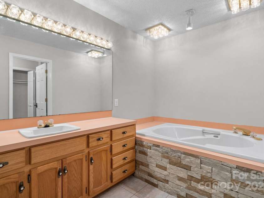 4101 Quarry Estates Road, Hudson, NC 28638.  MLS# CAR4246650, YatesRealty ID 11928. 