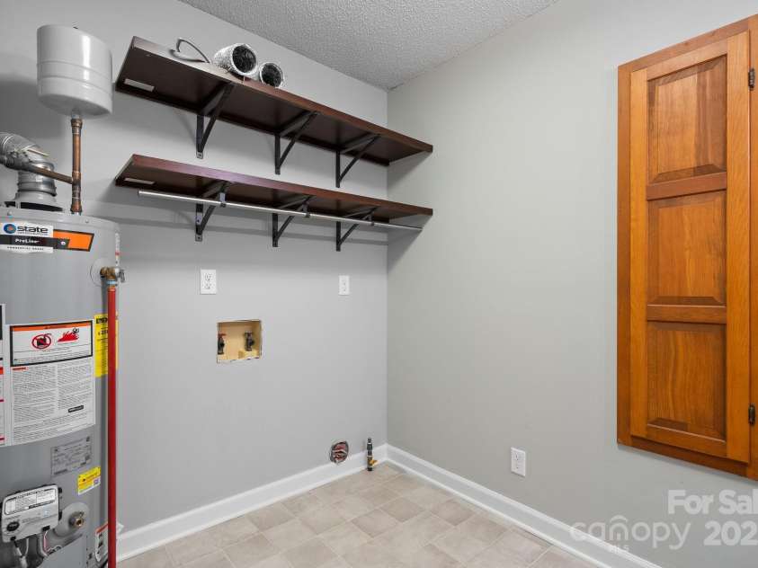 4101 Quarry Estates Road, Hudson, NC 28638.  MLS# CAR4246650, YatesRealty ID 11928. 