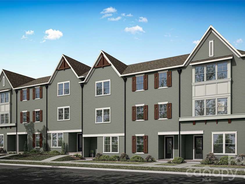 9055 Maybry Park Street, Charlotte, NC 28212.  MLS# CAR4341320, YatesRealty ID 1193. Front Building Elevation