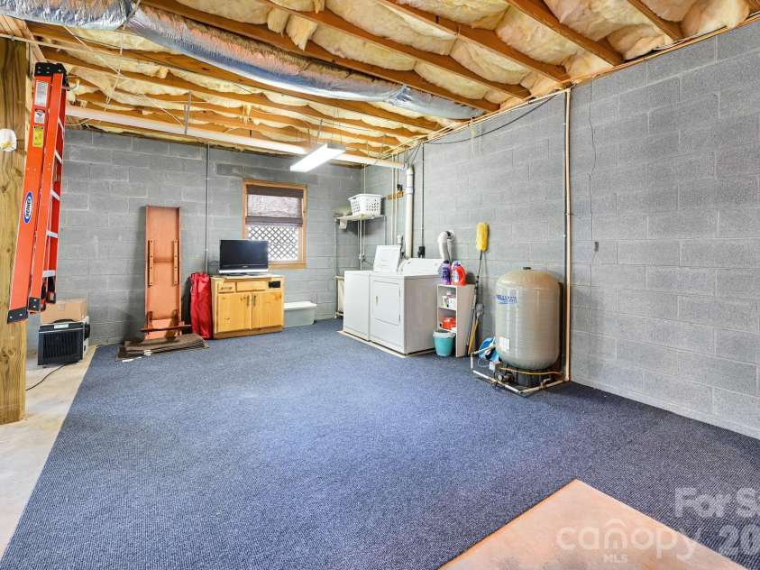 135 Poodles Way, Lake Lure, NC 28746.  MLS# CAR4362837, YatesRealty ID 11931. 