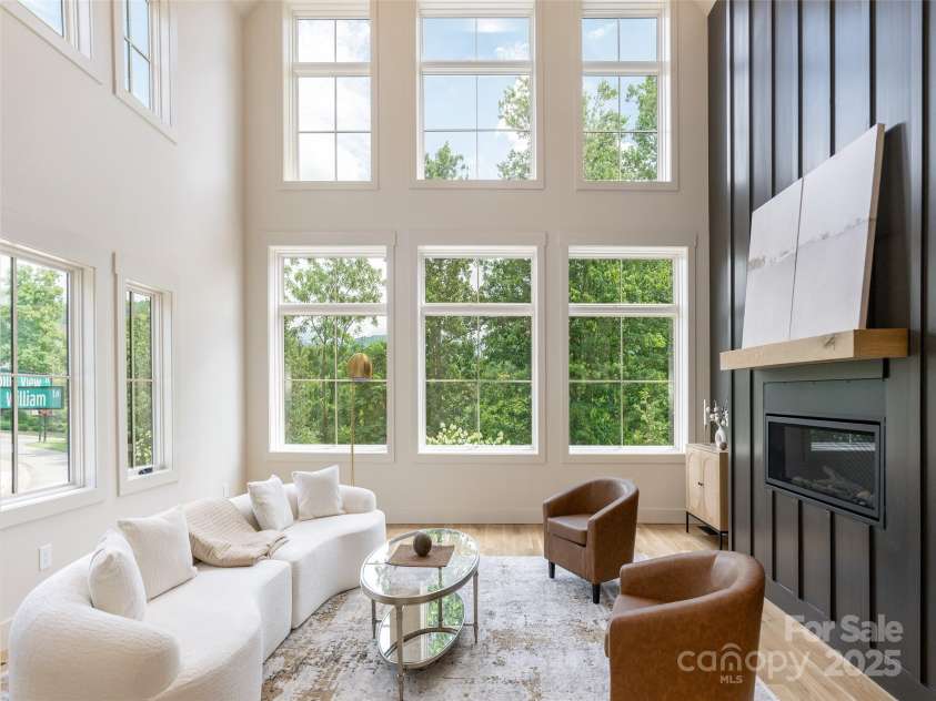 11 Magnolia View Trail, Asheville, NC 28804.  MLS# CAR4239064, YatesRealty ID 11933. 