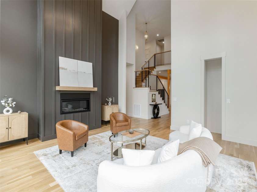 11 Magnolia View Trail, Asheville, NC 28804.  MLS# CAR4239064, YatesRealty ID 11933. 