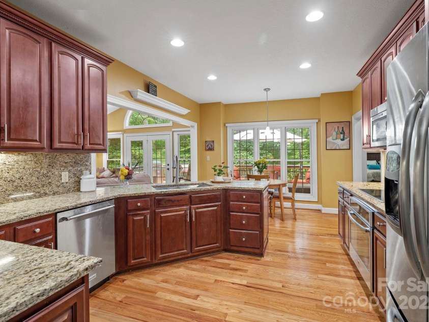 458 Blue Mist Way, Arden, NC 28704.  MLS# CAR4300268, YatesRealty ID 11933. 