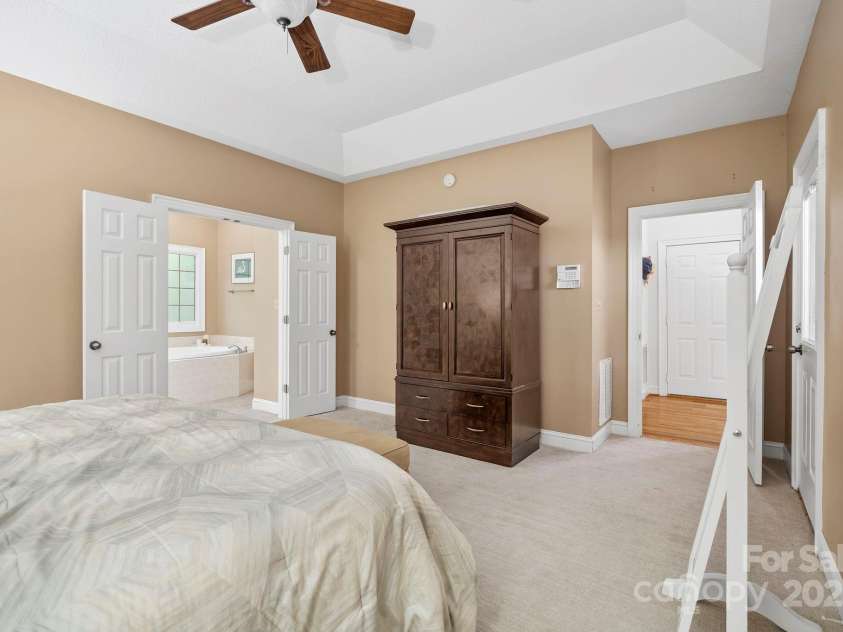 458 Blue Mist Way, Arden, NC 28704.  MLS# CAR4300268, YatesRealty ID 11933. 