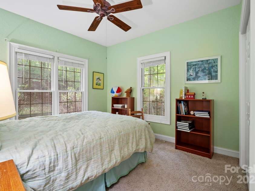 458 Blue Mist Way, Arden, NC 28704.  MLS# CAR4300268, YatesRealty ID 11933. 