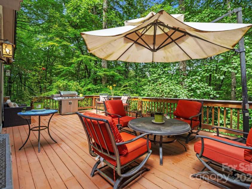 458 Blue Mist Way, Arden, NC 28704.  MLS# CAR4300268, YatesRealty ID 11933. 