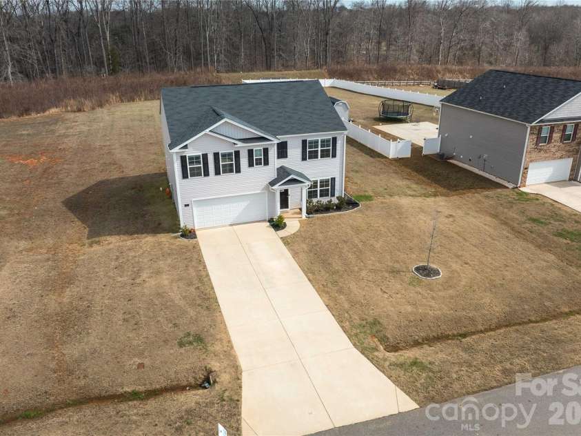 174 Culloden Drive, Mocksville, NC 27028.  MLS# CAR4365239, YatesRealty ID 11934. 