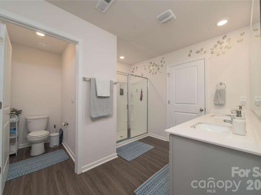 174 Culloden Drive, Mocksville, NC 27028.  MLS# CAR4365239, YatesRealty ID 11934. 