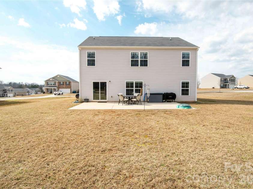 174 Culloden Drive, Mocksville, NC 27028.  MLS# CAR4365239, YatesRealty ID 11934. 