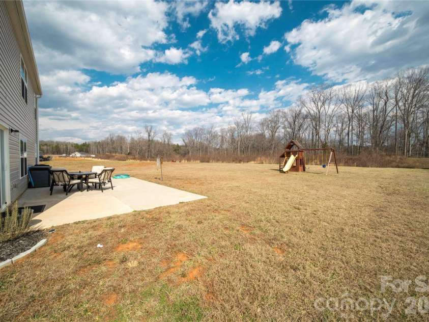 174 Culloden Drive, Mocksville, NC 27028.  MLS# CAR4365239, YatesRealty ID 11934. 