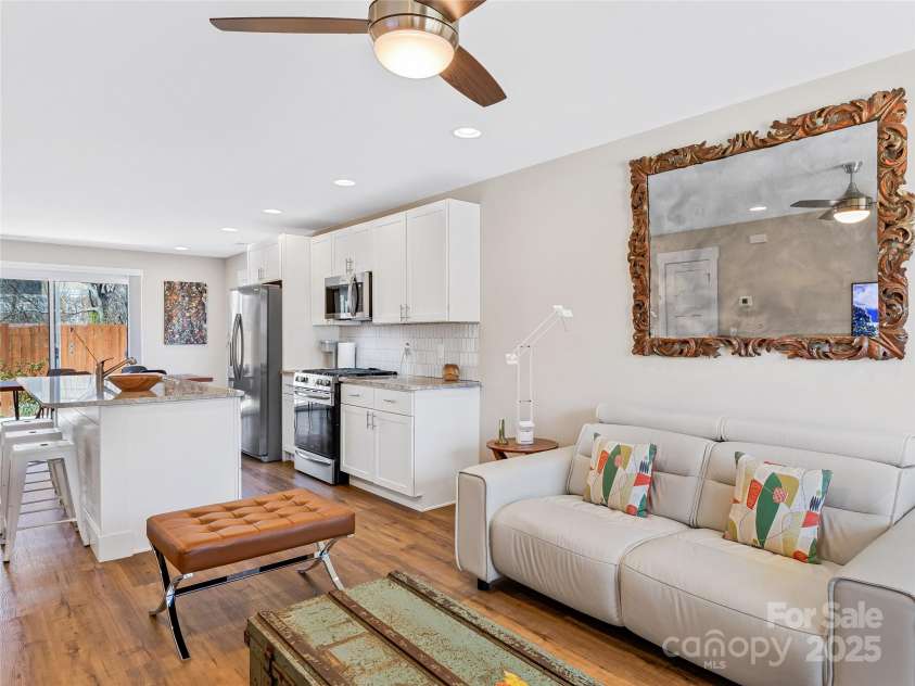 5 George Washington Carver Avenue, Asheville, NC 28801.  MLS# CAR4234598, YatesRealty ID 11934. 