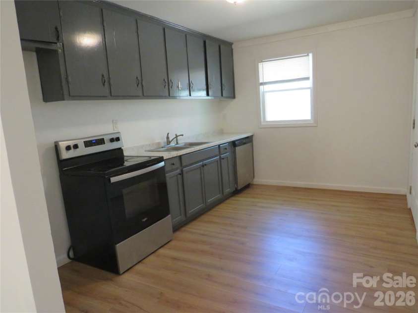 150 Greenfield Drive, Forest City, NC 28043.  MLS# CAR4369874, YatesRealty ID 11936. 