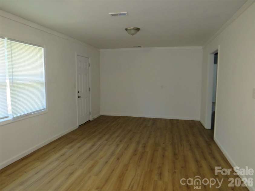 150 Greenfield Drive, Forest City, NC 28043.  MLS# CAR4369874, YatesRealty ID 11936. 