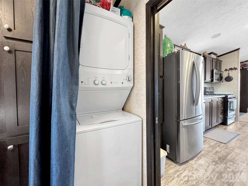 225 Pike Point, Waynesville, NC 28785.  MLS# CAR4350220, YatesRealty ID 11937. 