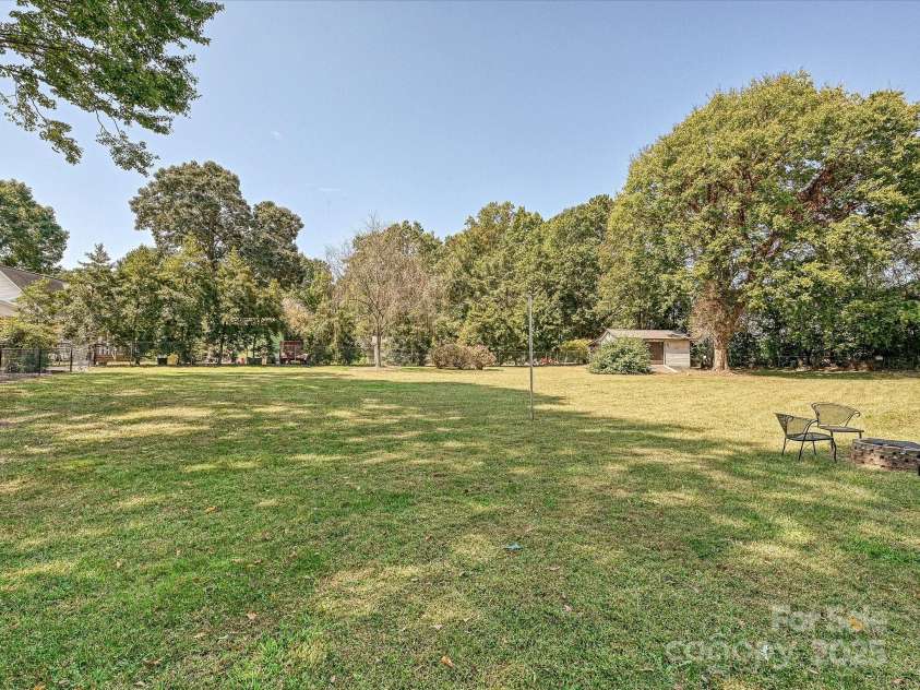 7146 Sifford Road, Stanley, NC 28164.  MLS# CAR4238571, YatesRealty ID 11937. 