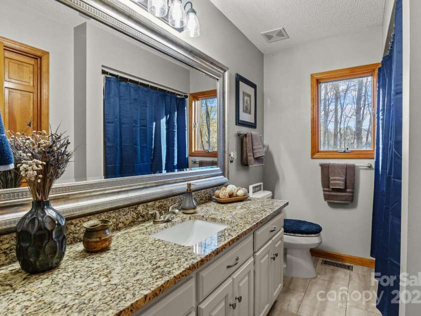 7146 Sifford Road, Stanley, NC 28164.  MLS# CAR4238571, YatesRealty ID 11937. Secondary bathroom on main