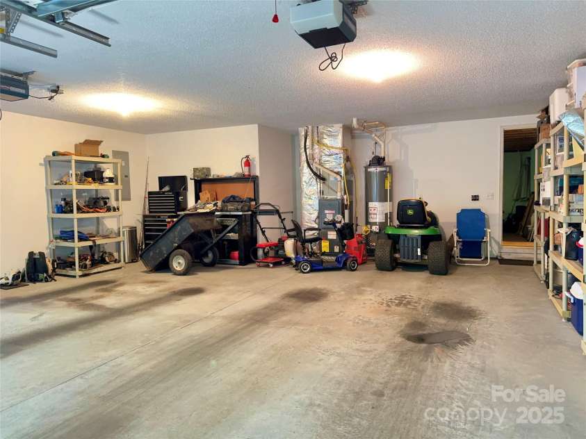 109 Doe Run, Morganton, NC 28655.  MLS# CAR4310513, YatesRealty ID 11938. 