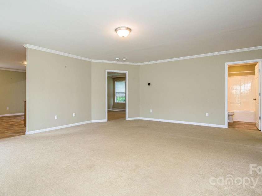 2 Frederick Lane, Hendersonville, NC 28792.  MLS# CAR4256682, YatesRealty ID 11939. Living Room