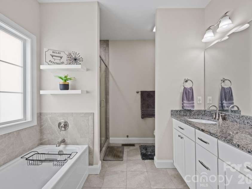 3 Dreambird Drive, Leicester, NC 28748.  MLS# CAR4341019, YatesRealty ID 11939. 
