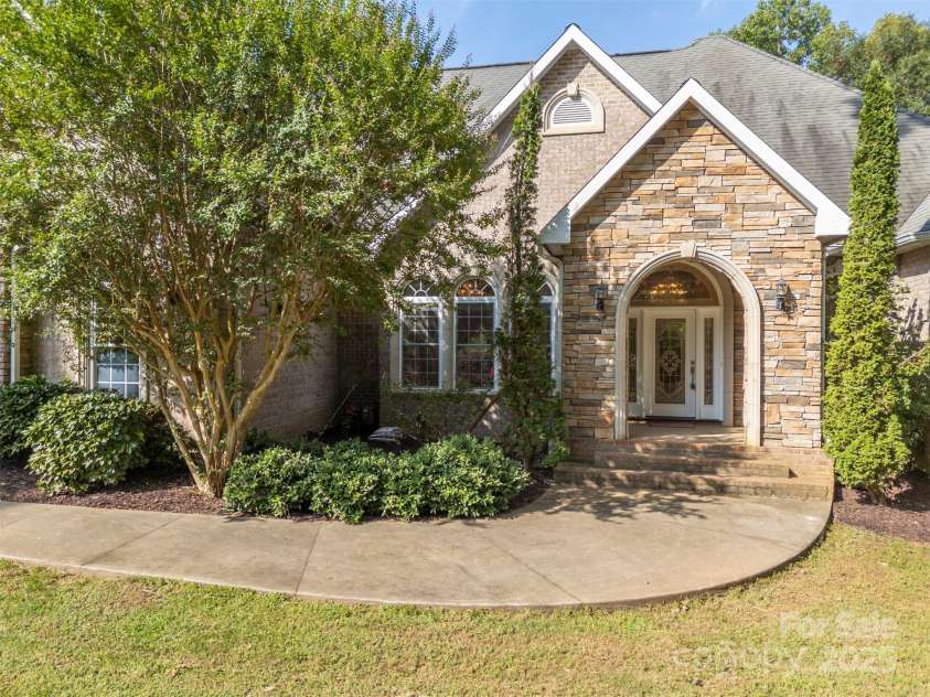 288 Palms Way, Forest City, NC 28043.  MLS# CAR4300191, YatesRealty ID 1194. 