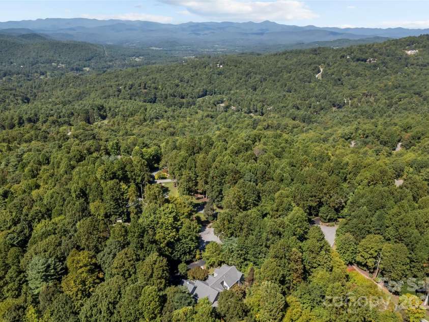 85 Tall Poplar Summit, Hendersonville, NC 28739.  MLS# CAR4185723, YatesRealty ID 11940. Champion Hills