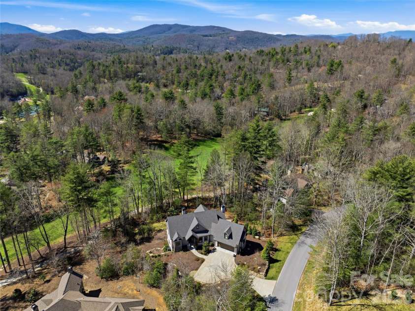 145 Chattooga Run, Hendersonville, NC 28739.  MLS# CAR4360363, YatesRealty ID 11941. 