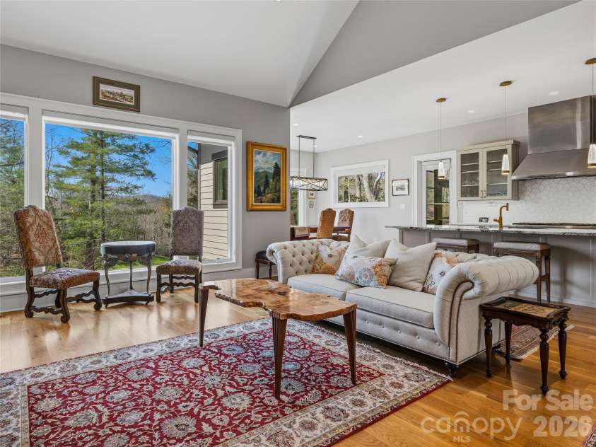 145 Chattooga Run, Hendersonville, NC 28739.  MLS# CAR4360363, YatesRealty ID 11941. Open floor plan 